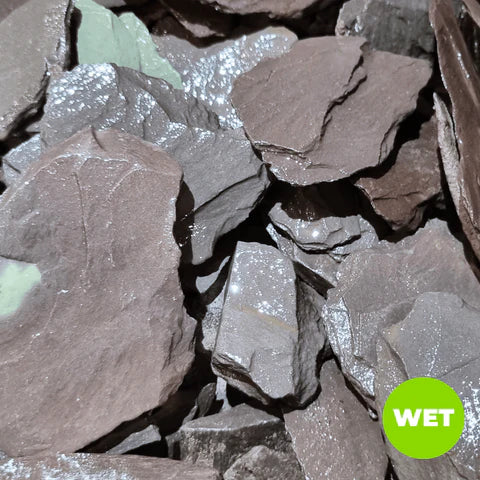 Welsh Blue Plum Crushed Slate Chippings 40mm