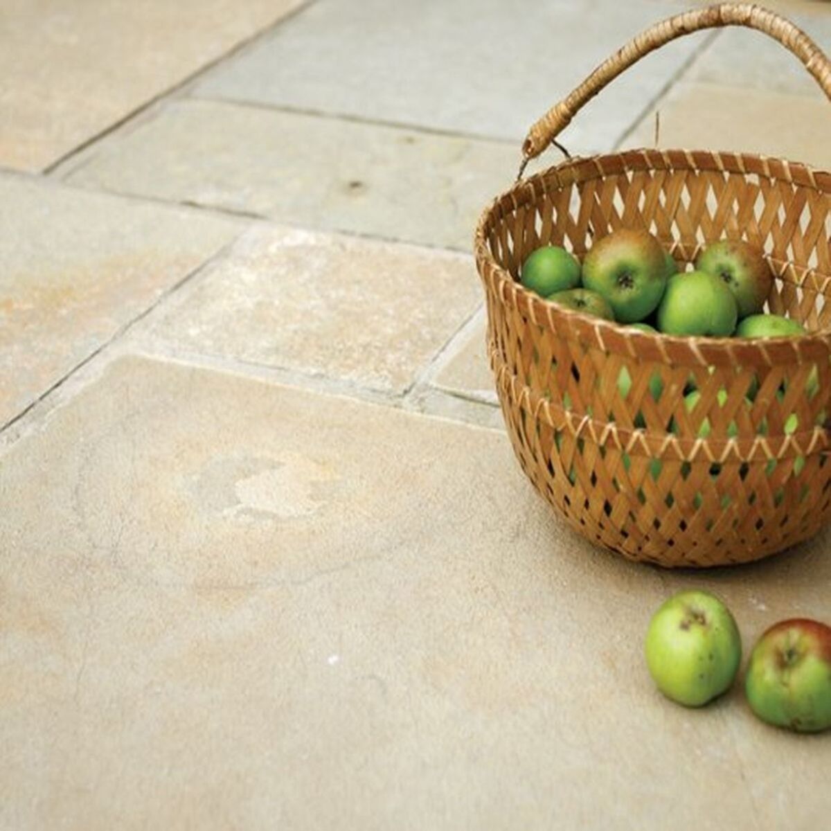 Cathedral Flagstones - Tumbled Limestone Paving