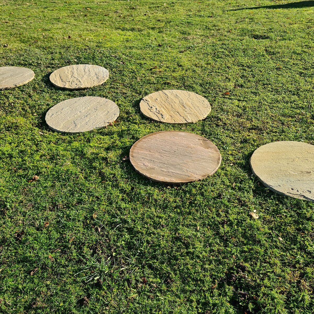 Golden Fossil Sandstone Circle Paver (600 mm Diameter) - Round Stone Base (5 Circle Pieces)