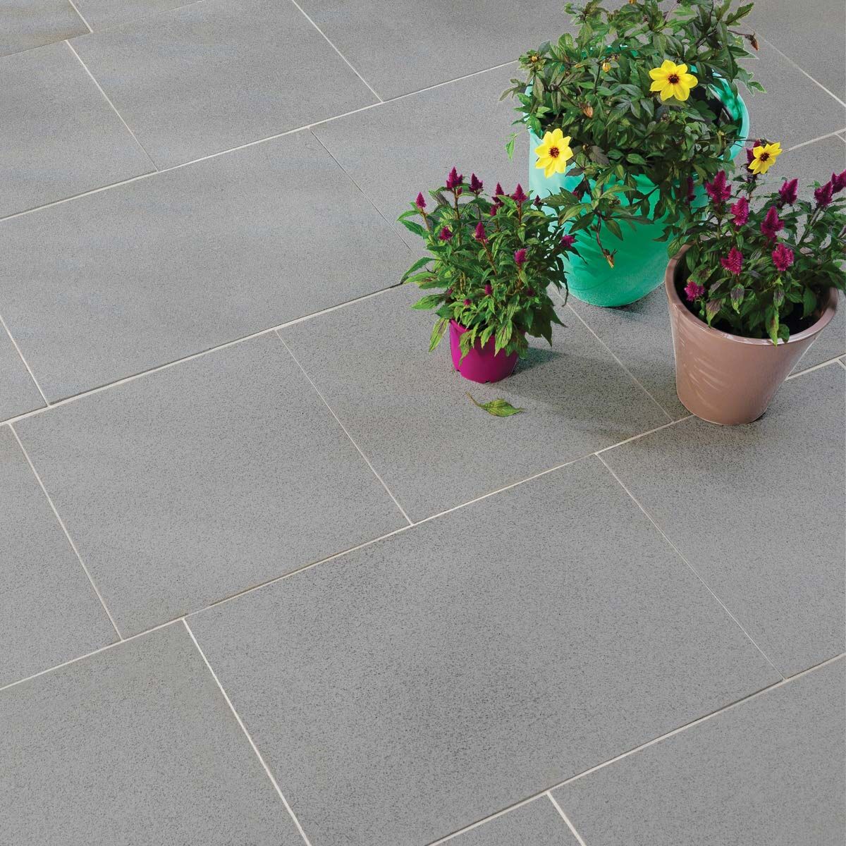 Granite Carbon - Sawn & Honed Stone Paving Slabs