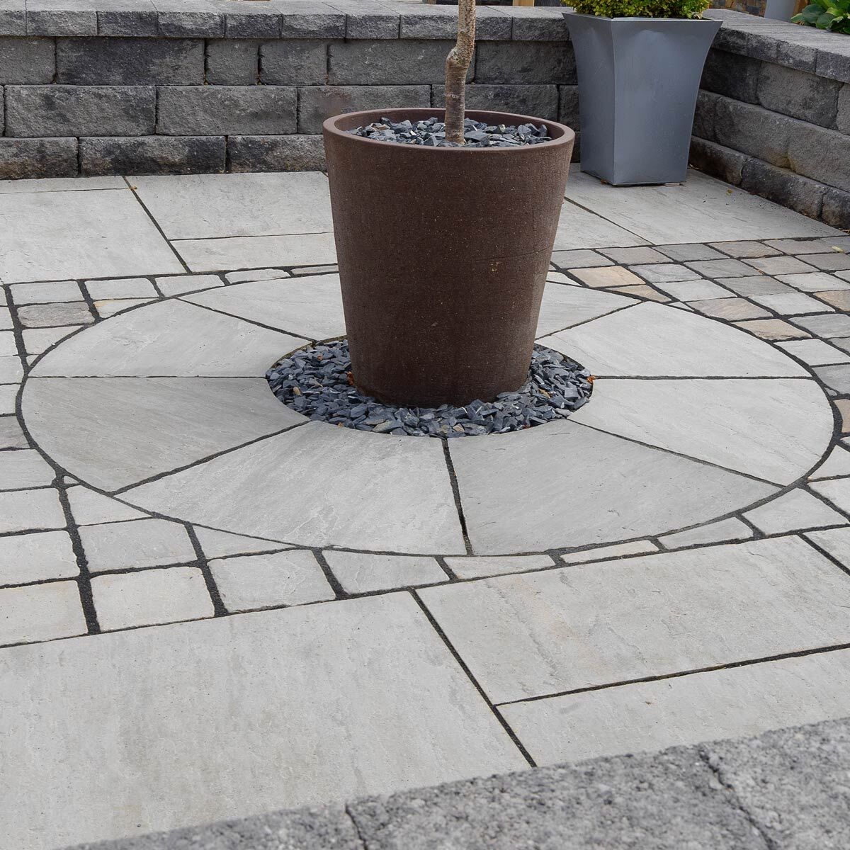 Light Grey Sandstone Paving Circle
