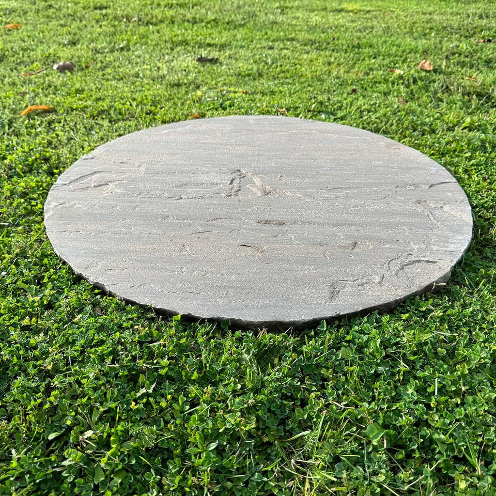 Raj Blend Riven Sandstone Circle Paver (600 mm Diameter) - Round Stone Base (8 Circle Pieces)