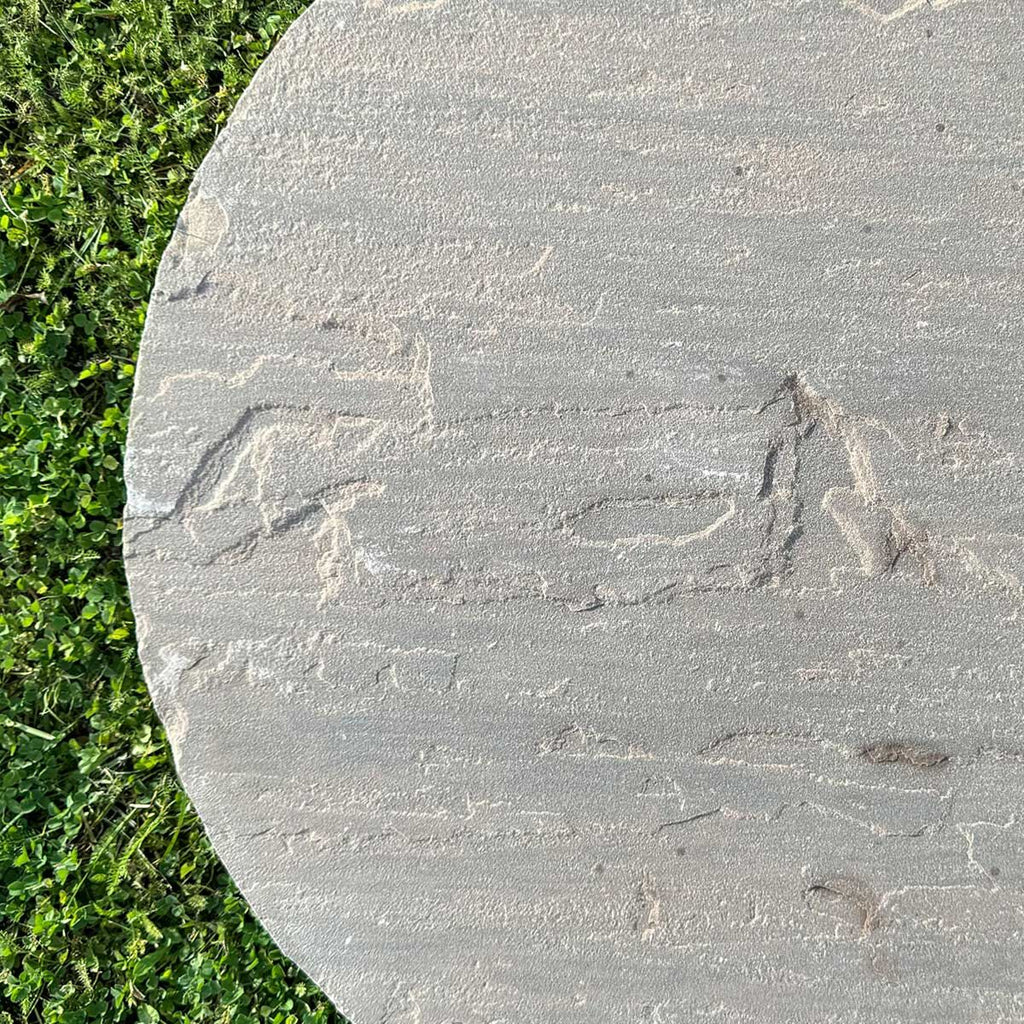 Raj Blend Riven Sandstone Circle Paver (600 mm Diameter) - Round Stone Base (8 Circle Pieces)